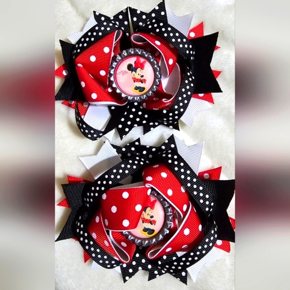 Huge Lot of 23 Boutique Disney Style Alligator Clip Hairbows - Picture 4 of 16